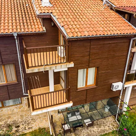 Vila Sirakovi